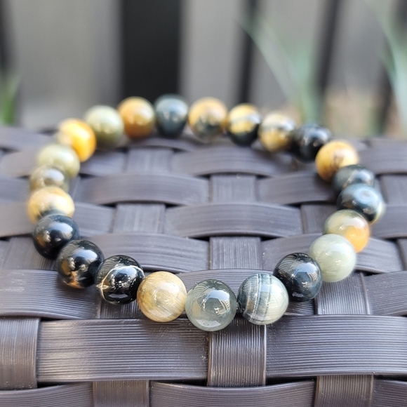 Moon Goddess Boutique Jewelry - DREAM TIGERS EYE GEMSTONE BRACELET | Strength Spiritual Balance Stamina Bracelet